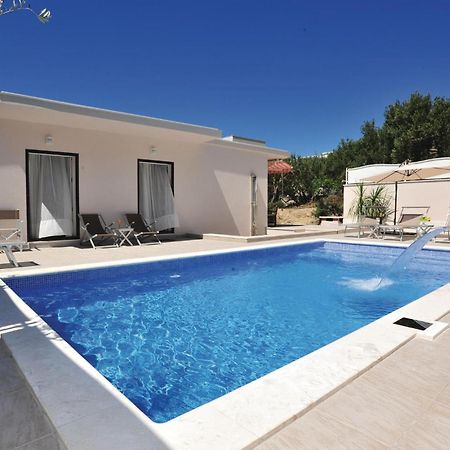 3 Bedroom Gorgeous Home In Makarska Exterior photo