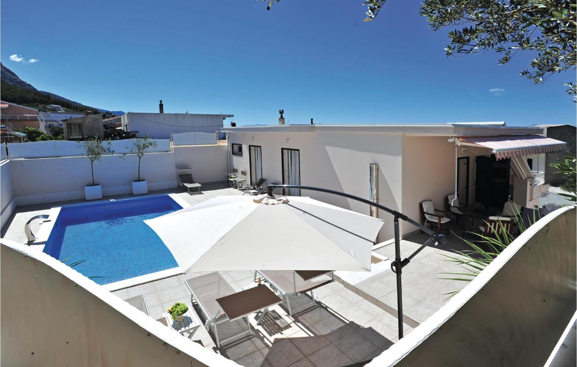 3 Bedroom Gorgeous Home In Makarska Exterior photo