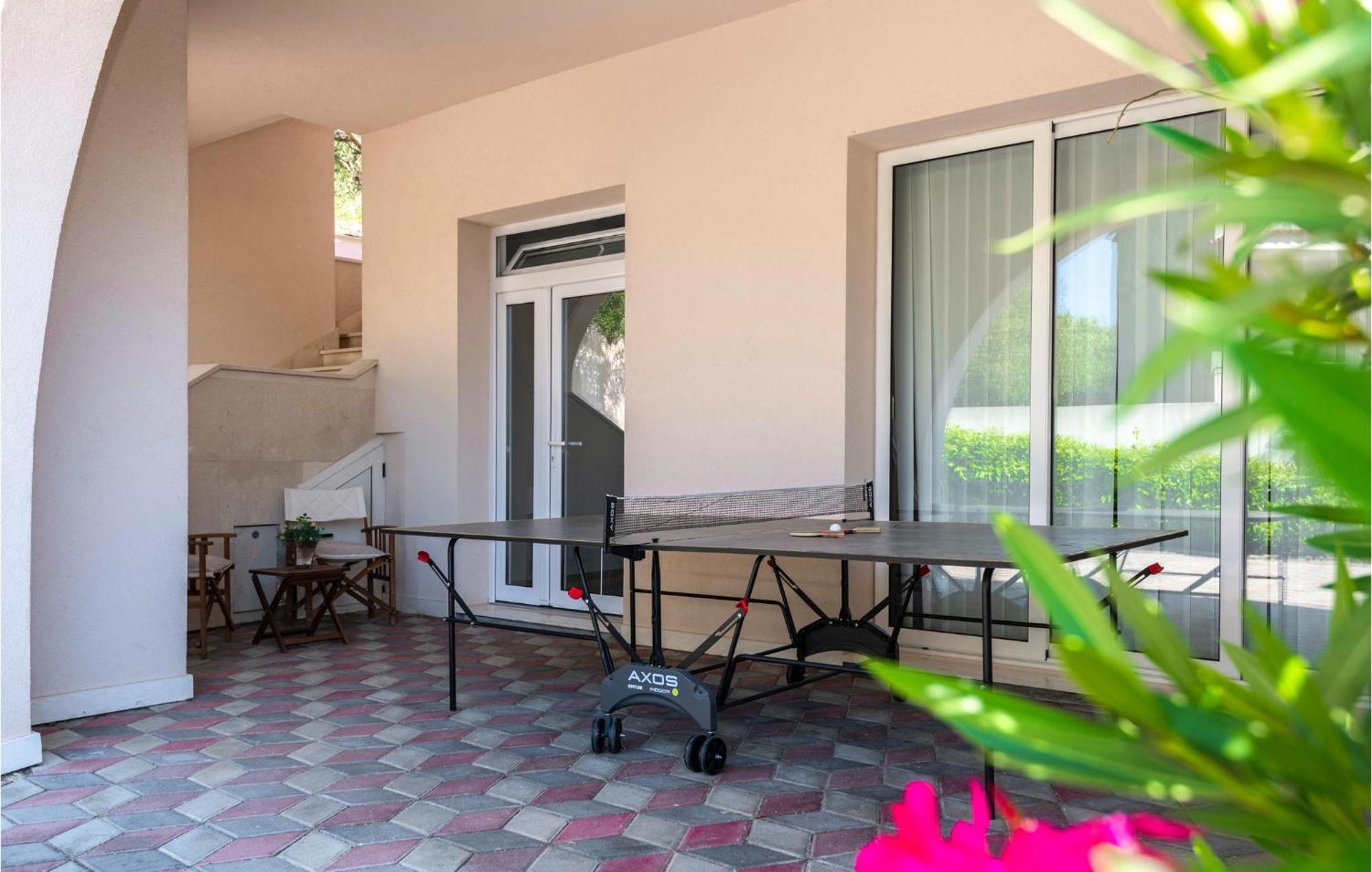 3 Bedroom Gorgeous Home In Makarska Exterior photo