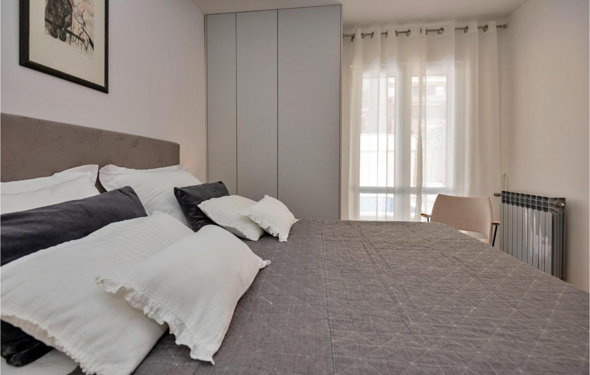3 Bedroom Gorgeous Home In Makarska Exterior photo